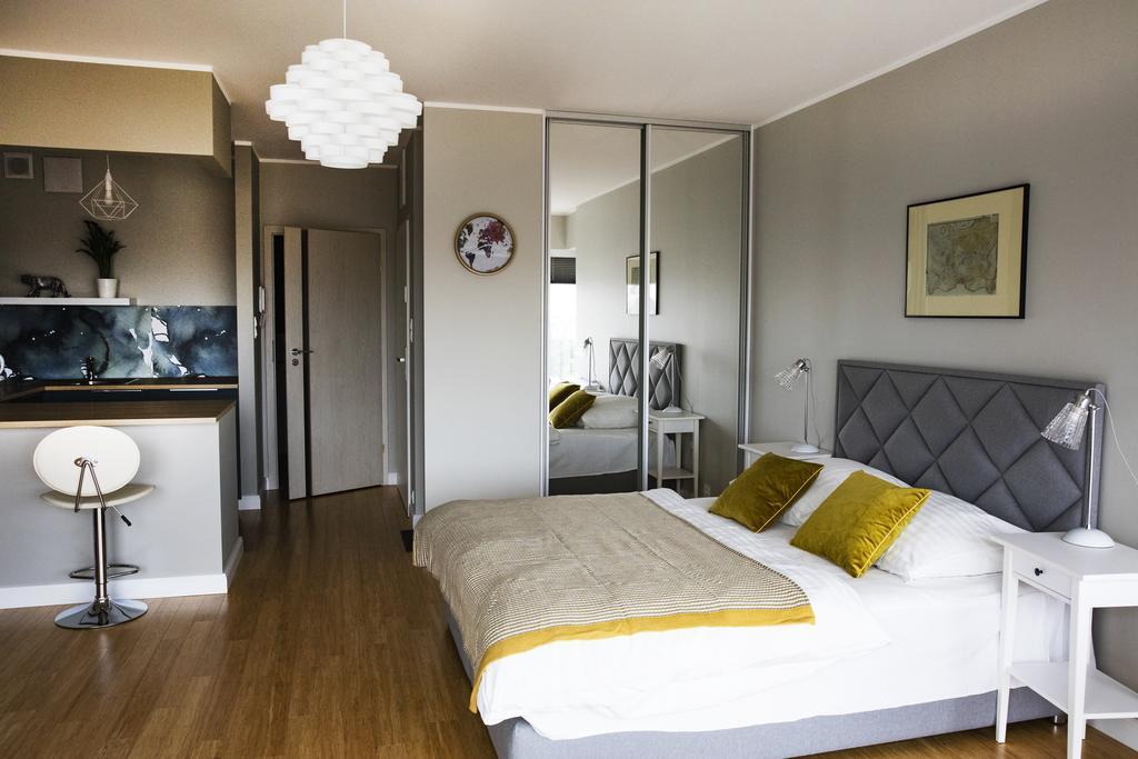 Apartamenty I.M.A Towarowa Poznań Exteriör bild